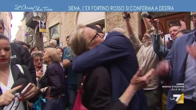 Siena, l'ex fortino rosso si conferma a destra