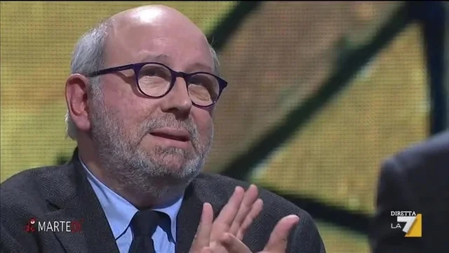 L'intervista a Pierluigi Battista sul suo ultimo libro: 'Mio padre era fascista'
