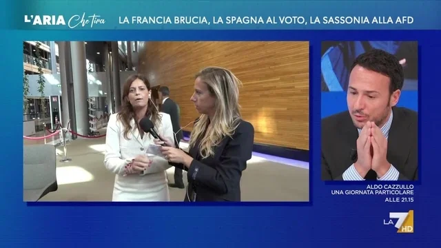 Manifestazioni in Francia, dura lite tra Michele Silenzi e Ilaria Salis: "Vuole martellare con le parole?", "La devo interrompere"