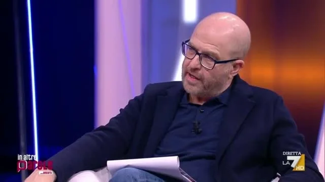 "La democrazia si sta distruggendo", Luciana Castellina commenta le politiche di Donald Trump
