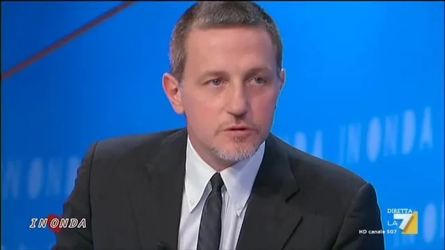 Massimo Giannini vs Danilo Toninelli (M5S): 'Dove sono le vostre soluzioni ai problemi?'