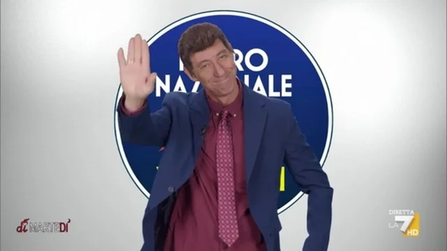 Il generale Vannacci, secondo Luca e Paolo: "Alla fine il Duce era un bravo ragazzo..."