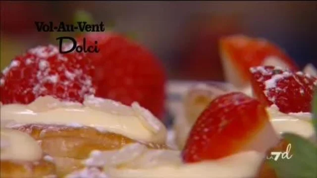 Canestrini alla Crema, con Marmellata e Fragole