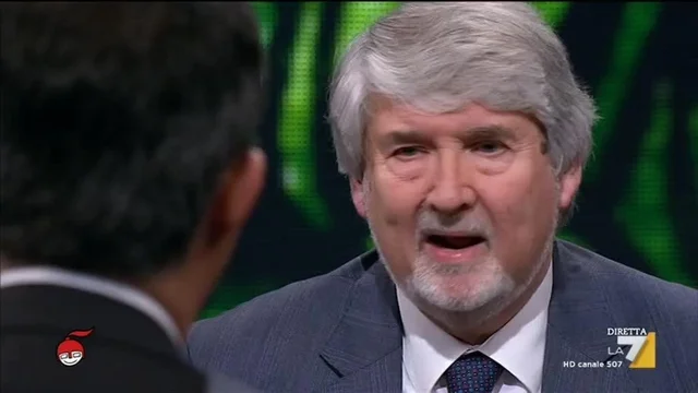 L'intervista al ministro del Lavoro Poletti su pensioni e privilegi
