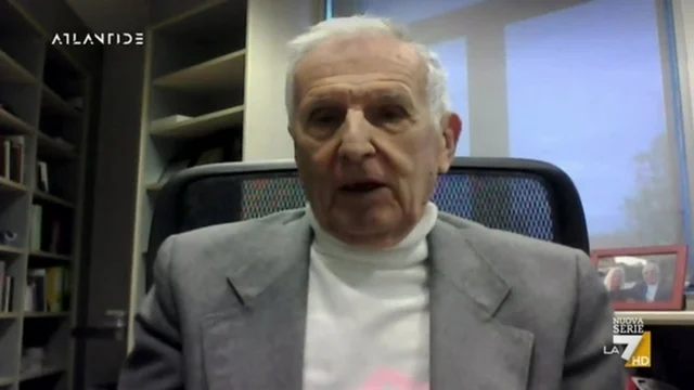 Il prof. Silvio Garattini: "Fondamentale abolire il brevetto dei vaccini così che lo possano fabbricare tutti"