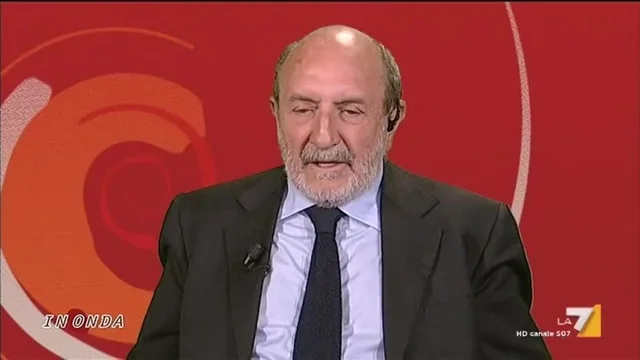 Galimberti su Brugnaro: 'Le parole diventano pesanti in forza della sua funzione'