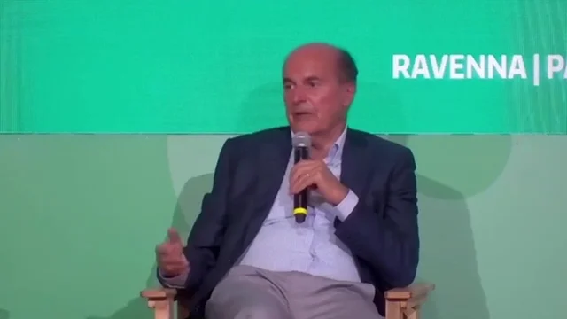 Vannacci, la stoccata di Bersani: “Possibile dare del coglione a un generale?”