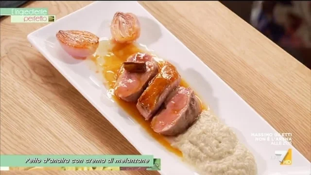 Petto d'anatra con crema di melanzane