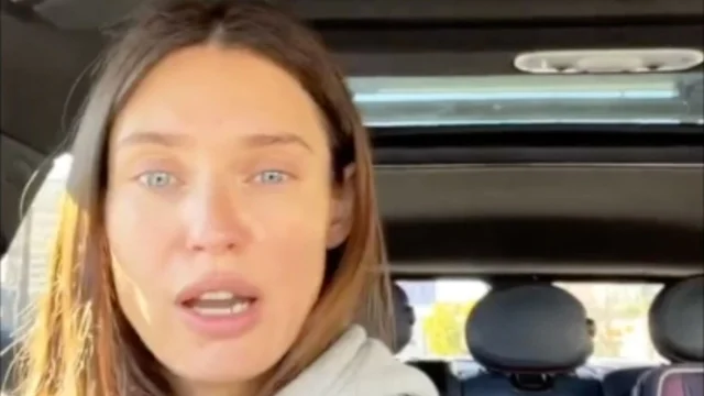"Vicino scuola di mia figlia un uomo con la pistola": Bianca Balti in lacrime sui social