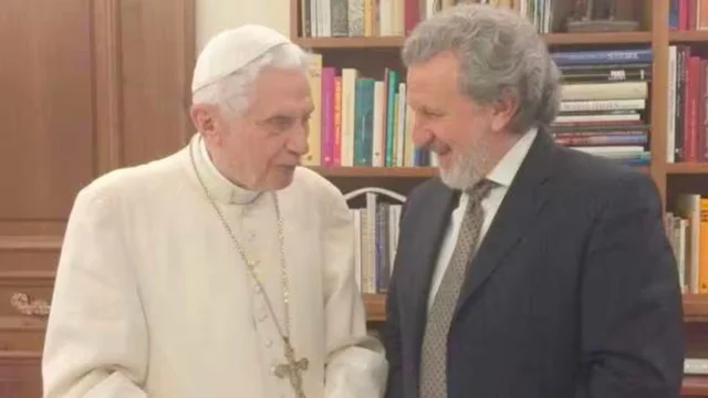 "Come era Ratzinger, detto da un non credente" Il racconto di Odifreddi