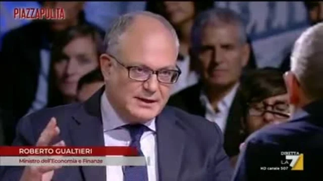 Gualtieri sul welfare: “Si finanzia con la progressività delle imposte, non con la flat tax”