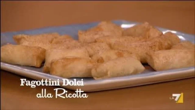 Fagottini  Ricotta e Mandorle