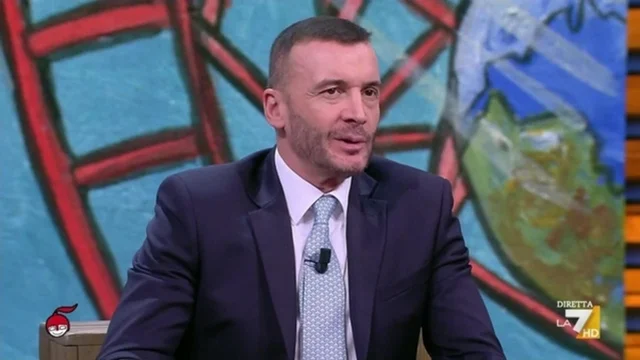 Casalino: “A Meloni conviene parlare di politica internazionale. Sulla politica nazionale perde”