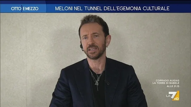 Caso Biennale, Scanzi: “Governo raffazzonato, nella cultura un fallimento totale della destra”