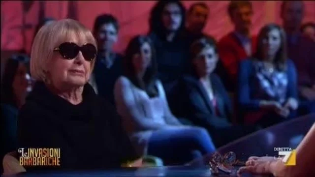 LA CONGIUNTIVITE DI NATALIA ASPESI