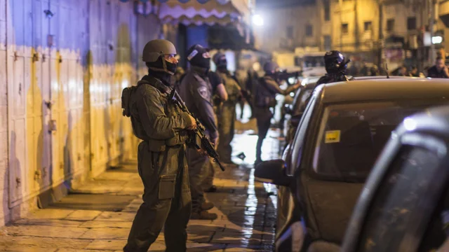 Attentato a Tel Aviv: auto sulla folla, ucciso un cittadino italiano