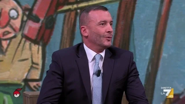 Casalino: "L'elettorato di Meloni non si fida più di Trump, per lei ora è complicato"
