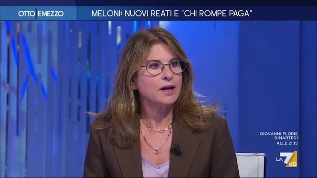 Scontri Milano, Lina Palmerini: "Se ci giriamo dall’altra parte, avremo eserciti in strada"