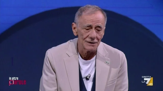 Roberto Vecchioni si commuove leggendo la lettera ritrovata del partigiano Achille Barilatti