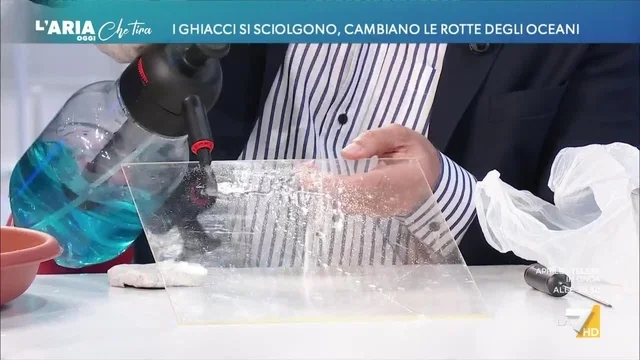 Cambiamento climatico, l'esperimento del fisico Valerio Rossi Albertini sul timore che i ghiacciai possano precipitare a valle