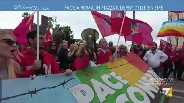 Pace a Roma, in piazza il derby delle sinistre