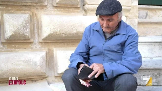 Come si può vivere con una pensione minima di 500 euro al mese?