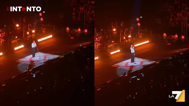 Jovanotti apre il concerto a Roma con un omaggio a Papa Francesco: “Gli abbiamo voluto un mondo di bene”