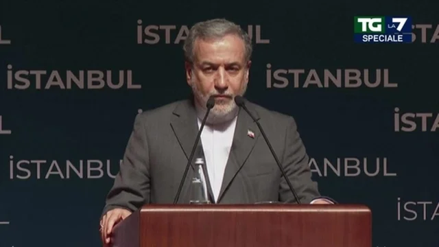 Iran dopo l’attacco Usa: “Hanno oltrepassato il limite. Non è rimasto spazio per la diplomazia”