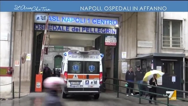 Napoli, ospedali in affanno