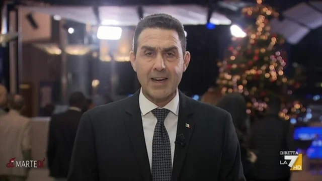 Vannacci: "Io ho combattuto sui campi di battaglia per i valori democratici, Calenda non ce l'ho visto..."