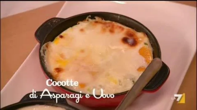 Uova in Cocotte di Asparagi