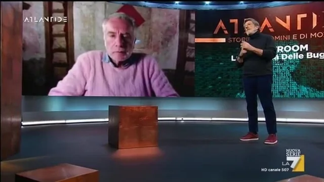 Lo psichiatra Paolo Crepet spiega l'attrazione per le fake news: "Insopportabile vendere una spremuta d'arancio come medicina per il Coronavirus"
