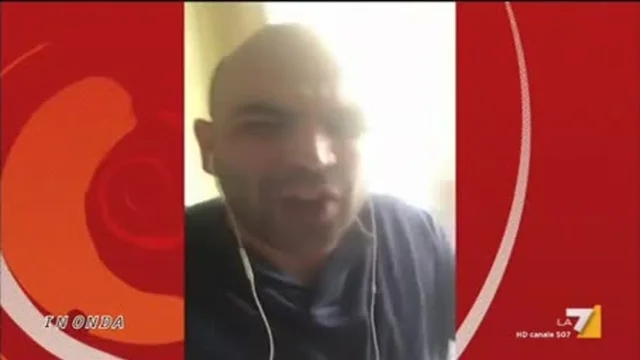 Roberto Saviano accusa Matteo Salvini di attirare la 'canaglia razzista'