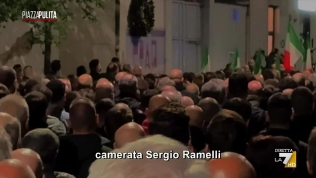 Sempre “presenti” col saluto romano per Sergio Ramelli