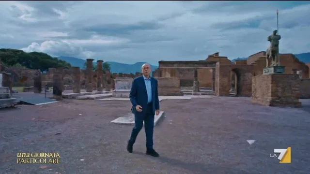 Cazzullo: "24 ottobre 79 d.C.: una giornata normale, ma la terra trema. Il presagio dell’apocalisse su Pompei"