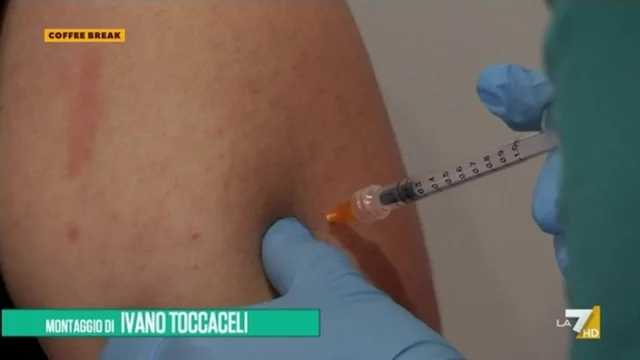 Sospendere da lavoro chi non si vaccina è legittimo? La risposta del Tribunale di Modena