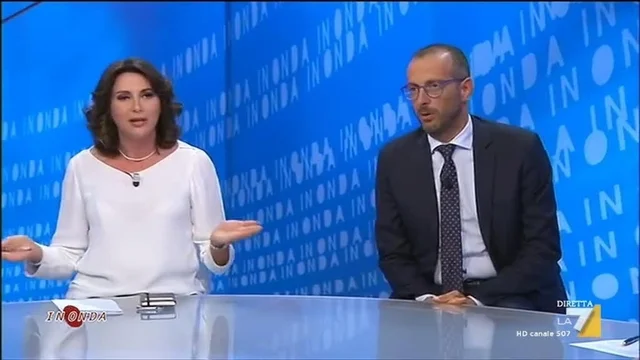 Matteo Ricci (PD) vs Anna Falcone: 'Classica sinistra radicale', 'Lei dice cose false, cose da pazzi!'
