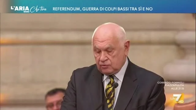 Referendum: guerra di colpi bassi tra sì e no
