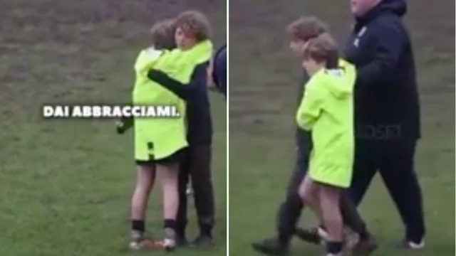 L'emozionante discorso di un bambino al compagno di squadra: "Tu sei incredibile, abbracciami"