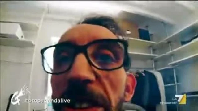 Propaganda Live - Il cortometraggio di Gipi - Il 4 marzo