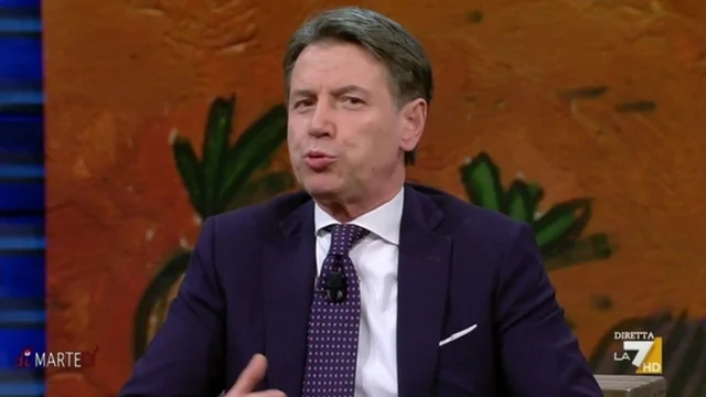 "Sono quella str... della Meloni", Conte: "Dimostra di essere vendicativa e rosicona"