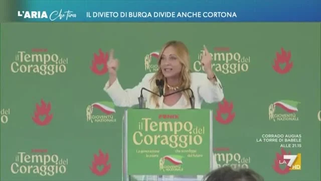Giorgia Meloni canta 'Bollo ciao, Bollo ciao!': "Faremo il conto corrente dedicato ai nostalgici del bollo auto"