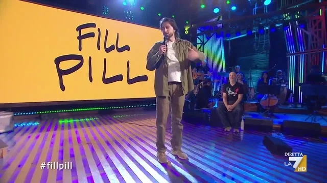 "Riscaldamento globale e masturbazione": il monologo di Fill Pill