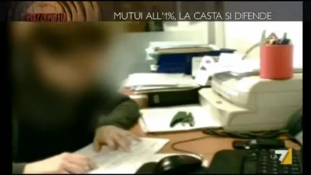 MUTUI: LA DIFESA DEI POLITICI