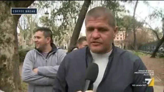 Busta paga ridotta a metà