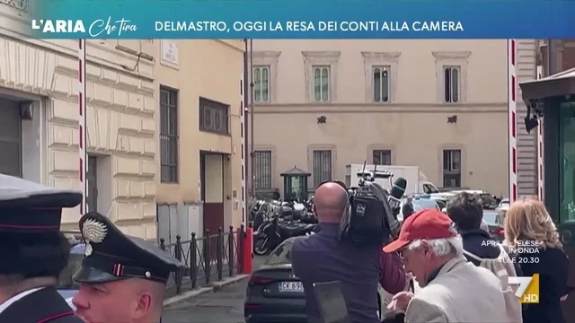 Delmastro, oggi la resa dei conti alla Camera