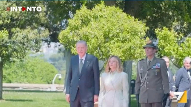 Al via il vertice Italia-Turchia: Erdogan accolto da Meloni a Roma