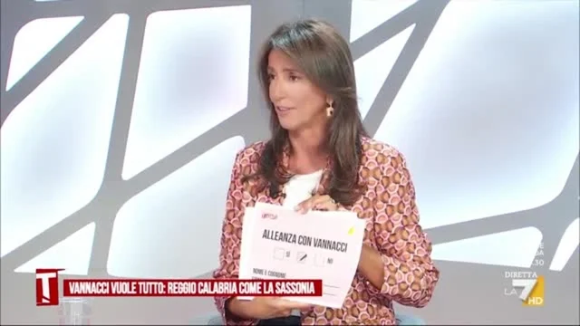 Alleanza con Vannacci? Maullu: "No, a patto che non si converta"