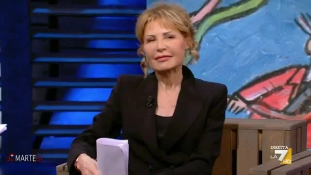 L'intervista a Lilli Gruber: "La campagna elettorale contra personam 'scrivi Giorgia' è fascistoide"