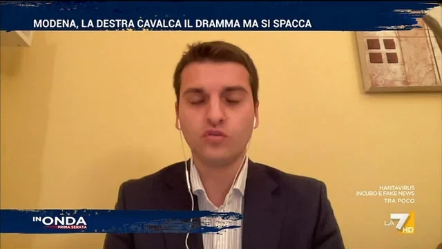 Auto sulla folla a Modena, Giubilei: “Immigrato di seconda generazione”. Telese interviene: “Era italiano”